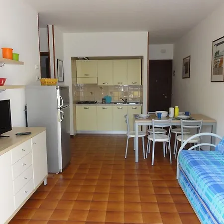Bright Flat In Bibione-beahost * 比比翁